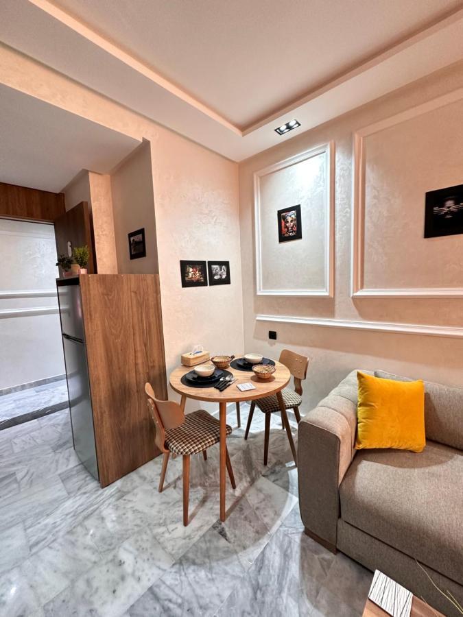 Luxueux Studio A Cote De Mcdo & Zara Maarif Casablanca Buitenkant foto